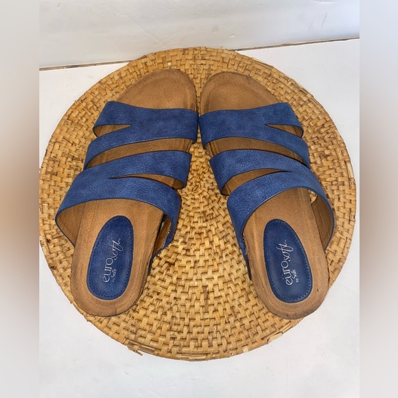 Euro Soft by Sofft Gracie Suede Size 9 - Picture 1 of 6